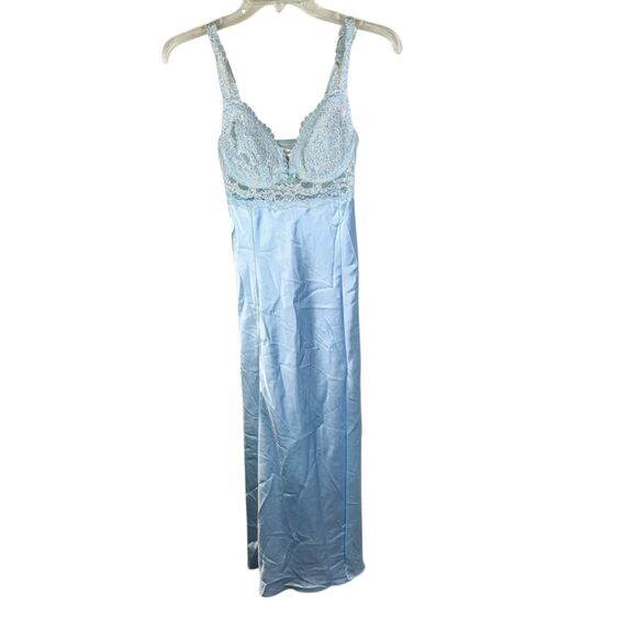 Victoria's Secret Long Blue Lace Satin Slip Dress Nightgown Bra S